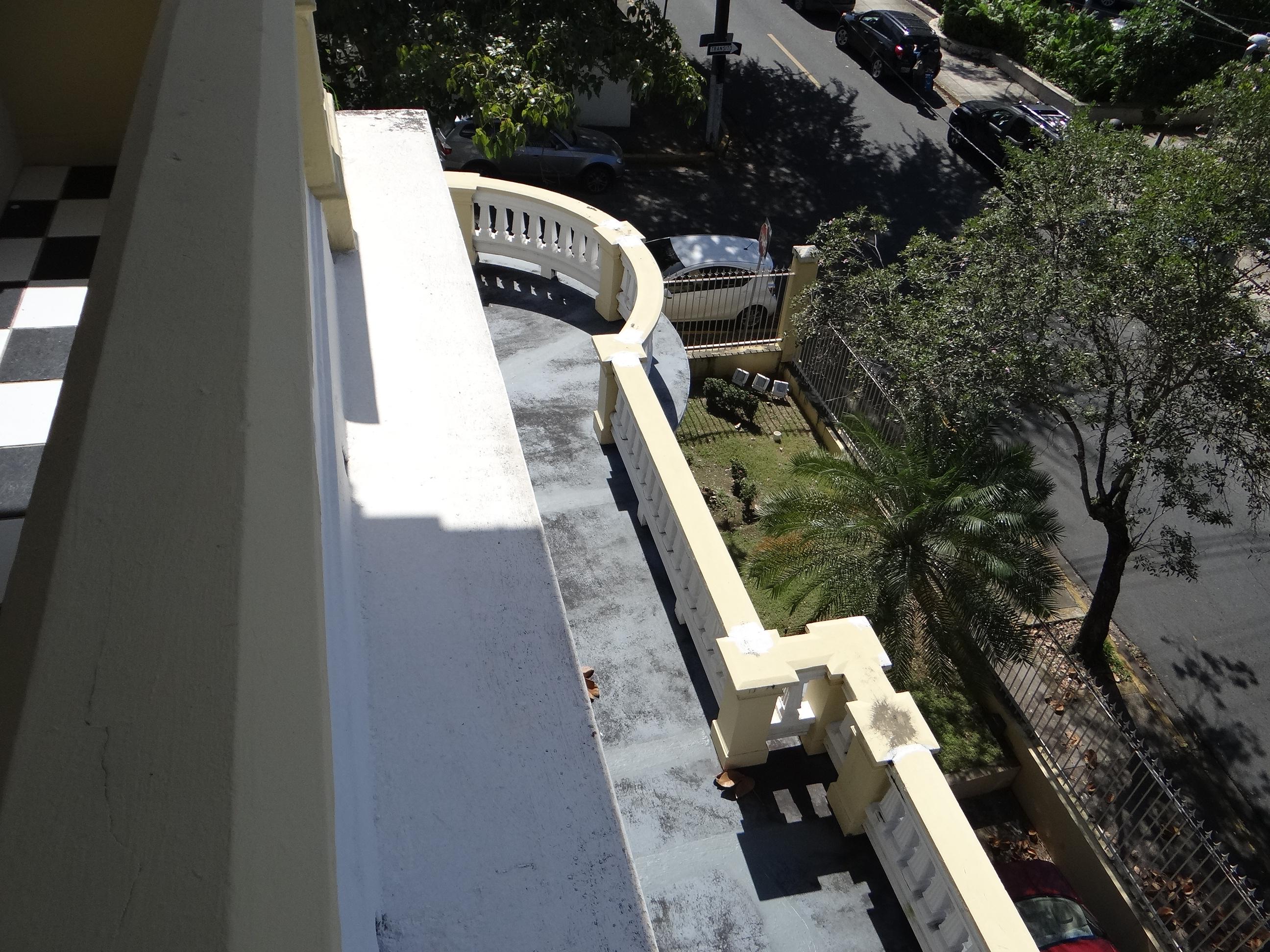 Casa La Giralda - Avenida Miramar, esquina calle Marti 651 - San Juan (Miramar) - 2014 00015